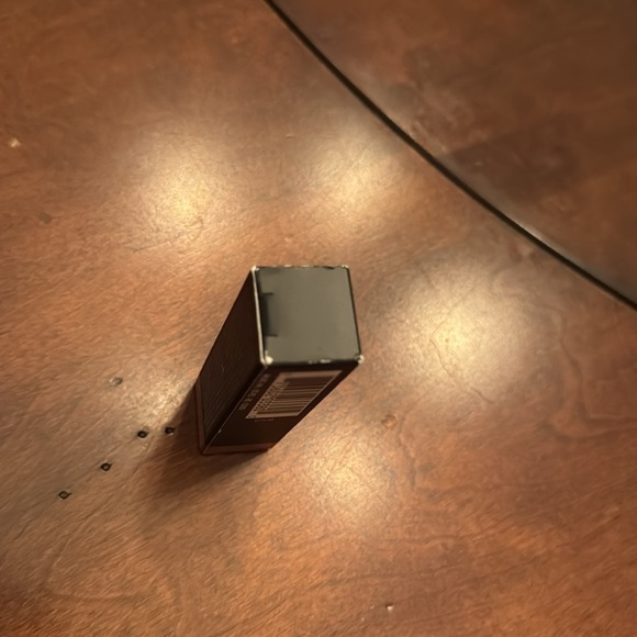 MAC Lustre Lipstick 510 lady bug NIB - Picture 3 of 5